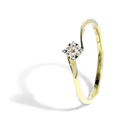 Jemný prsteň zo žltého zlata s diamantom 0.05 ct