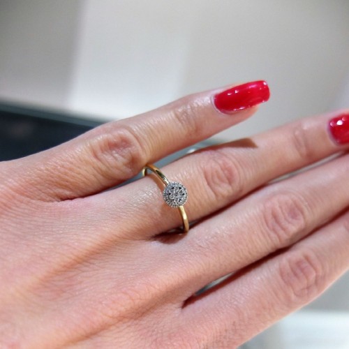 Elegantný diamantový prsteň 0.12 ct