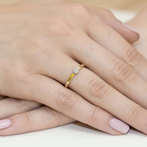 Prsteň z bieleho zlata s diamantami 0.04 ct